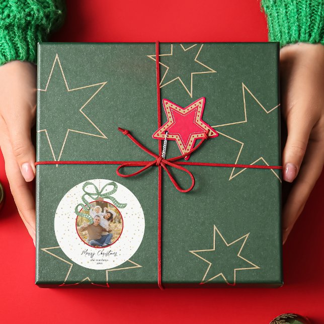 Elegant Green Ribbon Photo Christmas Runder Aufkleber (Von Creator hochgeladen)