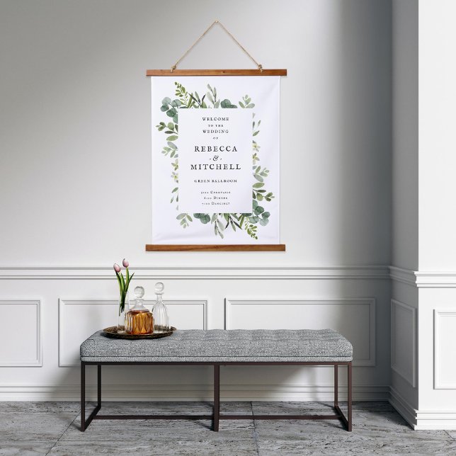 Elegant Greenerity Wedding Welcome Sign Wandteppich Mit Holzrahmen (Von Creator hochgeladen)