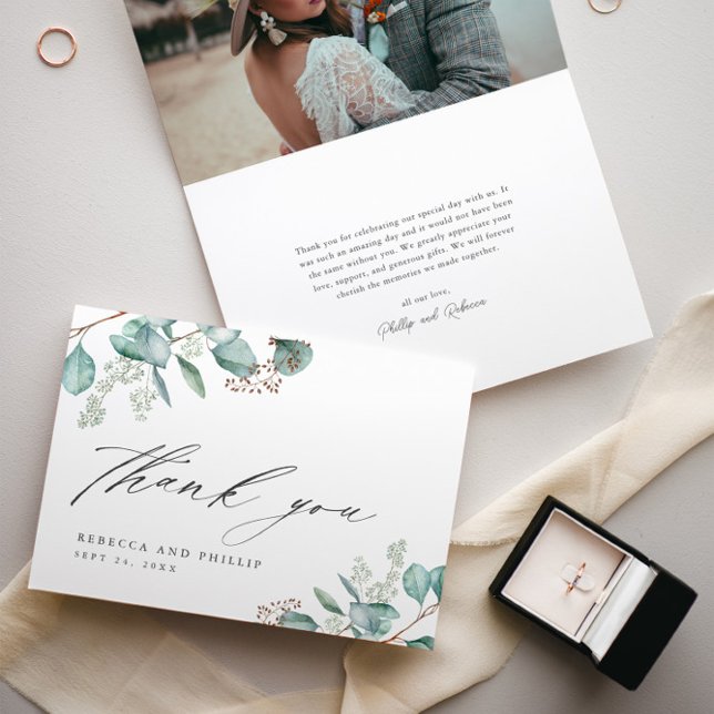 Elegant Greenery Eucalyptus Wedding Foto Dankeskarte (Elegant Eucalyptus Greenery Script Wedding Photo Thank You Cards.)