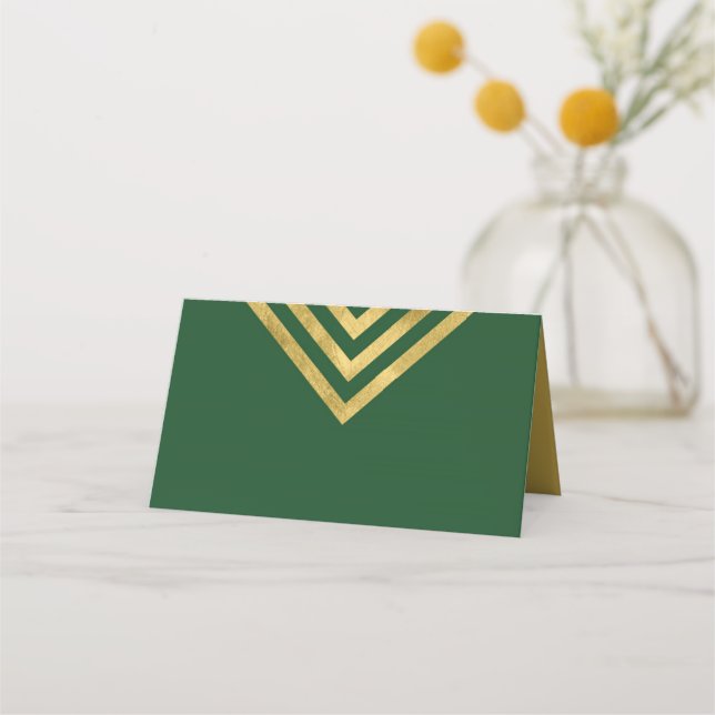 Elegant, grün und Imitate, goldene geometrische Fo Platzkarte (Vorderseite)