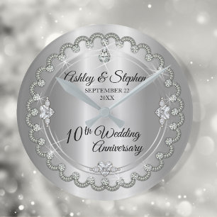 Elegant Heart Diamonds 10. Hochzeitstag Runde Wanduhr