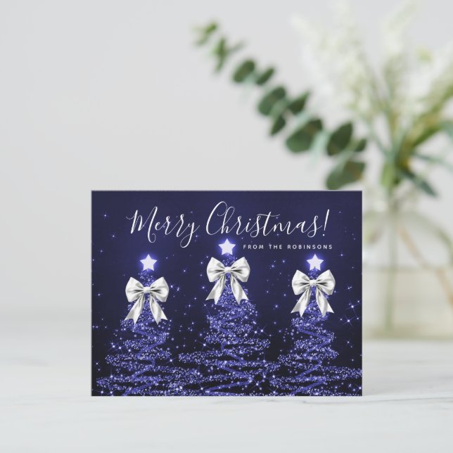 Elegant Holiday Navy Christmas Trees Silver Bows Postkarte (Stehend Vorderseite)