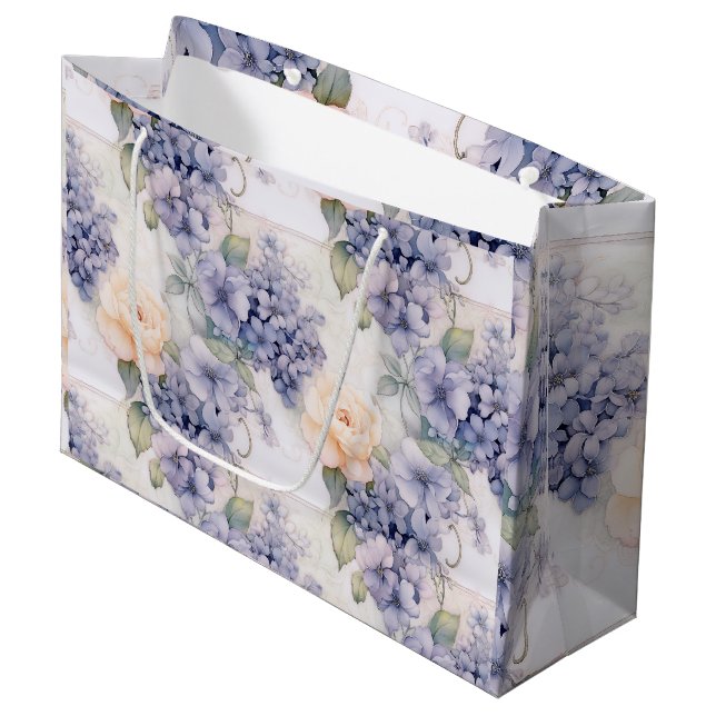 Elegant in Bloom Pastel Lila Hydrangea und Rose Große Geschenktüte (Vorderseite Schrägansicht)