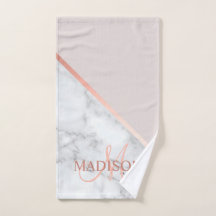 Élégant initial en rose moderne