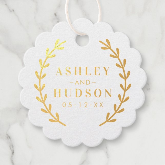 Elegant Laurel Wreath Wedding Monogram Geschenkanhänger (Vorderseite)