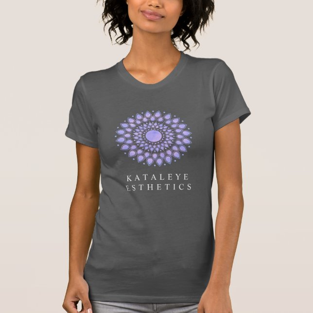 Elegant Lavender Floral Lotus Mandala T-Shirt (Vorderseite)