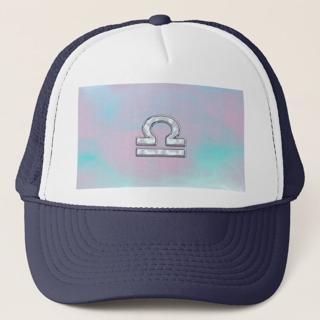 Elegant Libra Zodiac Sign Mother of Pearl Style Truckerkappe (Vorderseite)