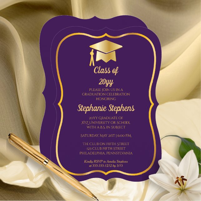 Elegant Lila | Gold Cap Graduation Party Einladung (Elegant Purple and Faux Gold Cap Graduation Party Invitation - Bracket Style (Print and/or Download))