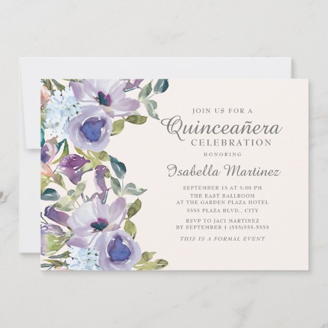 Elegant Lilac Blue Floral Horizontal Quinceañera Einladung (Vorderseite)