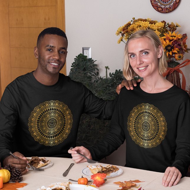 Elégant Lotus or Lumière Henna Mandala T-Shirt (Créateur téléchargé)