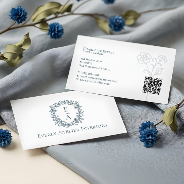 Elegant Luxury Boutique Floral Monogram Crest Logo Visitenkarte (Elegant Luxury Boutique Floral Monogram Crest Logo Business Card)