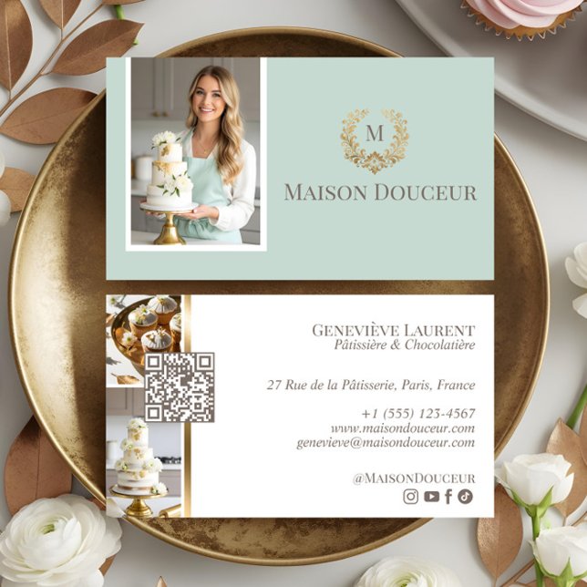 Elegant Luxury Home Baker Floral Crest Monogram  Visitenkarte (Elegant Luxury Home Baker Floral Crest Monogram Business Card)