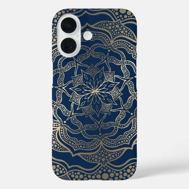 Elegant Mandala Art Boho Gold und Navy Blue Luxury iPhone 16 Hülle (Rückseite)