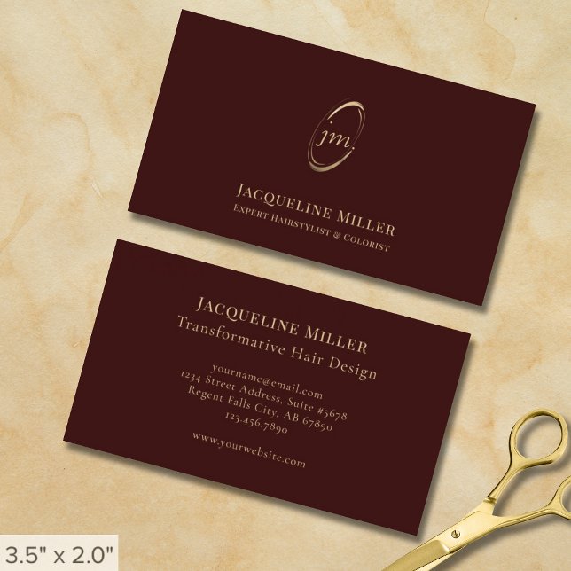 Elegant Maroon Hairstylist Chic Gold Monogram Visitenkarte (Von Creator hochgeladen)