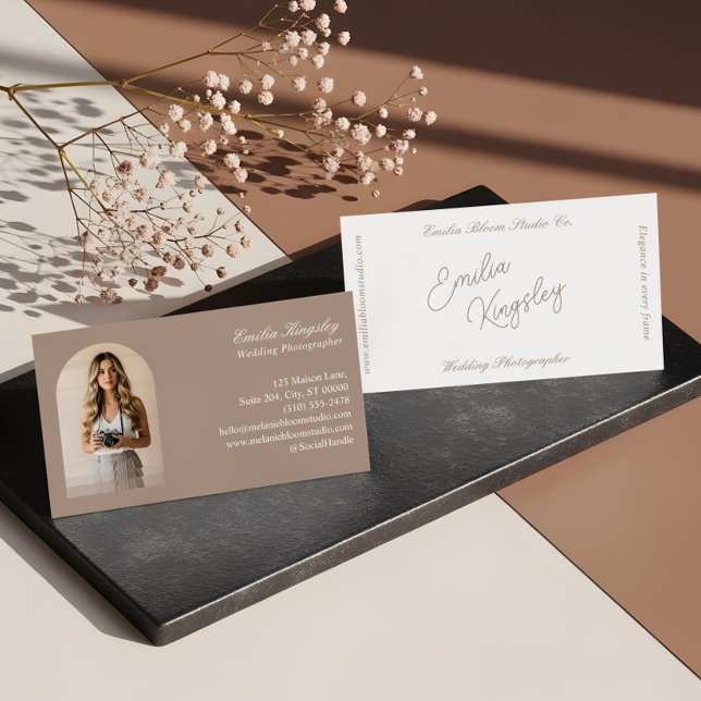 Elegant Minimal Arch Photo Wedding Photographer Visitenkarte (Elegant Minimal Arch Photo Wedding Photographer Business Card)