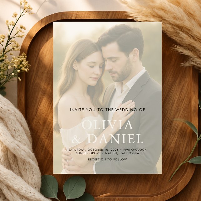 Elegant Minimalist Transparent Photo Wedding Einladung (Von Creator hochgeladen)