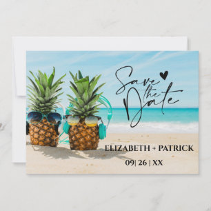 Elegant minimalistischer, tropischer Strand Save The Date