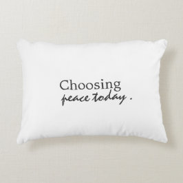 Elegant modern motivational quote Accent Pillow Dekokissen