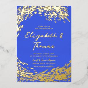 Elegant Modernes Blue Gold Surfer Wave Beach Hochz Folieneinladung