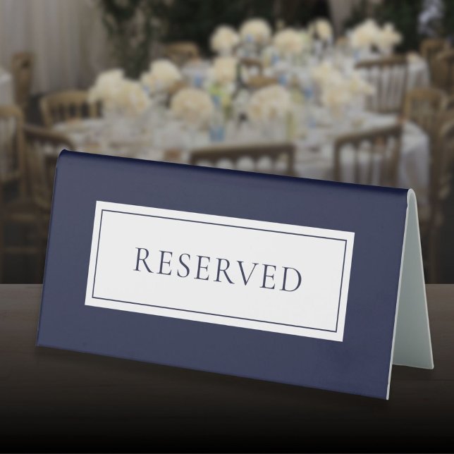 Elegant Modernes Marineblau vorbehalten Tischaufsteller (Elegant Modern Navy Blue Reserved Table Tent Sign)