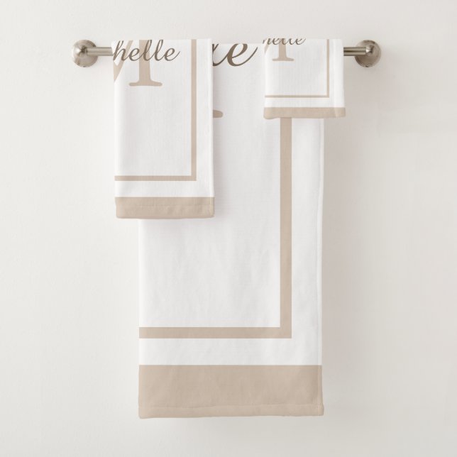 Elegant Monogram Script Name Bordered Badhandtuch Set (Insitu)