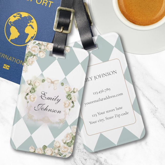 Elegant Monogram White Roses Green Leaves Diamond Gepäckanhänger (In situ)