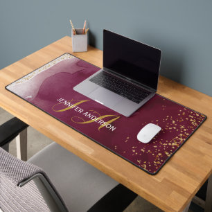 Elégant Monogramme Gold Burgundy Desk Mat