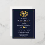 Elegant Navy Blue & Gold Masquerade Sweet 16 Party Folie Einladungspostkarte<br><div class="desc">Elegante Navy Blue & Gold Masquerade Sweet 16 Party Foil Postcard Einladungen. Mit einer goldenen Folienmaske oben vor einem marineblauen Hintergrund. Perfekt für eine moderne und dennoch schicke,  süße 16 Geburtstagsparty!</div>
