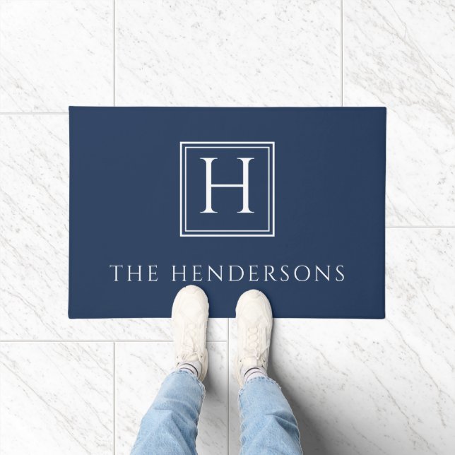Elegant Navy Blue Monogram Family Name Fußmatte (Indoor)