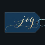 Elegant Navy Joy Imitats Foil Christmas Holiday Geschenkanhänger<br><div class="desc">Diese eleganten Geschenktafeln sind mit einem kühnen marineblauen Hintergrund mit einer goldenen Folie "joy" aus Imitaten in wunderschöner Kalligraphie versehen.</div>