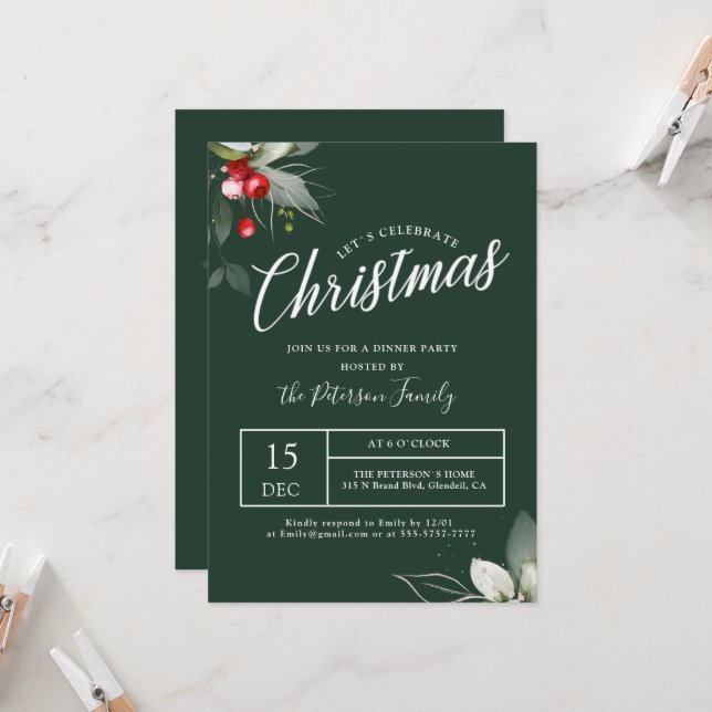 Élégant Noël Holly Berry Green Invitation (Devant/Arrière en situation)
