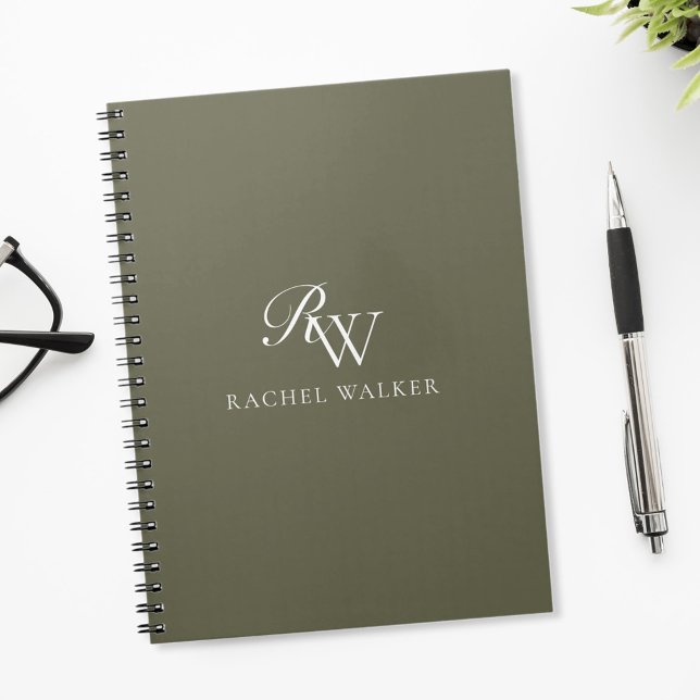Elegant Olive Green Monogram Notizblock (Von Creator hochgeladen)