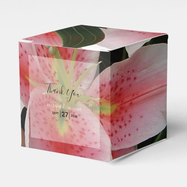 Elegant Oriental Lilies Wedding Geschenkschachtel (Vorderseite)