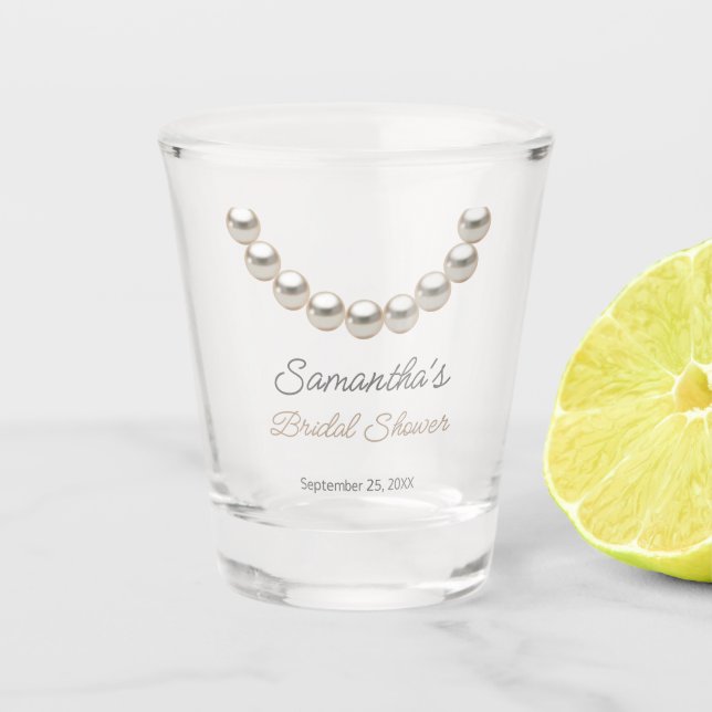 Elegant Pearl Necklace Brautparty Schnapsglas (Vorderseite)