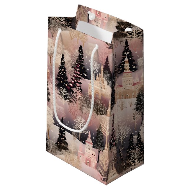 Elegant Pink and Black Christmas Village Kleine Geschenktüte (Vorderseite Schrägansicht)