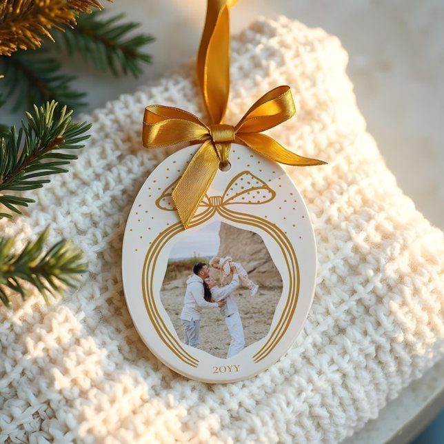 Elegant Polka Dot Christmas Bow Foto Keepake Keramik Ornament (Elegant Polka Dot Christmas Bow Photo Keepsake Ceramic Ornament)