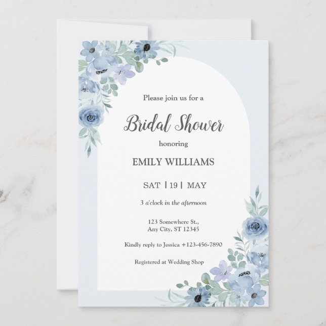 Elegant Powder Blue Flowers Bridal Shower Einladung (Vorderseite)