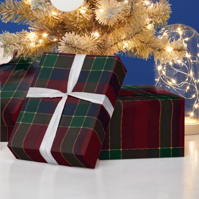 Elegant Red Green Gold Tartan Christmas Geschenkpapier (Feiertage)