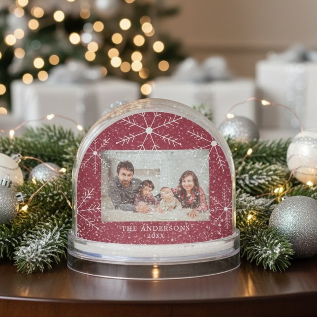 Elegant Red Snowflake Family Photo Christmas Schneekugeln (Von Creator hochgeladen)