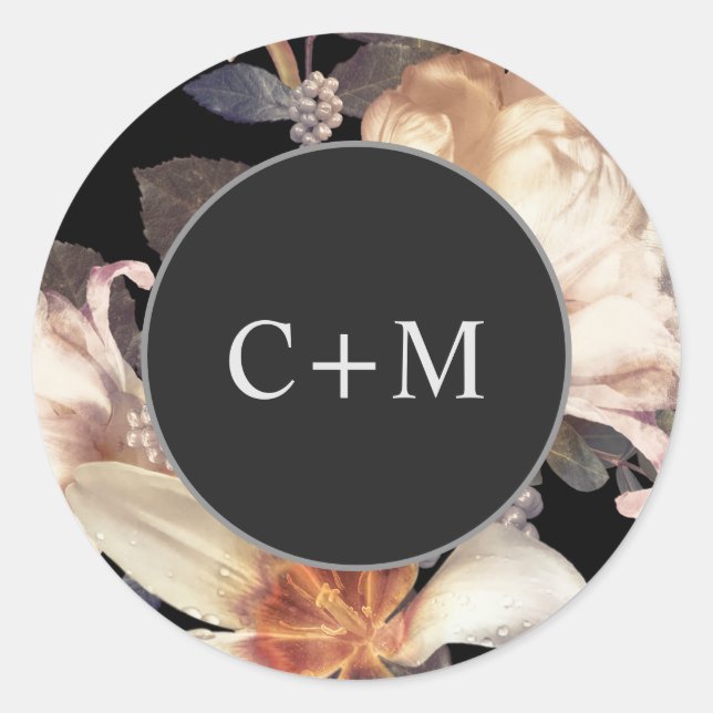 Elegant Rich Moody Floral Monogram Runder Aufkleber (Vorderseite)