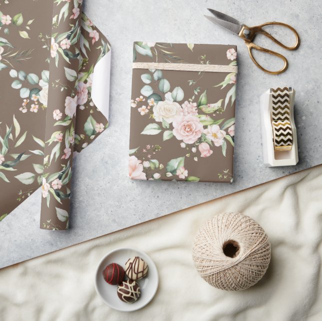 Elegant Rosa Rosa Eukalyptus Brown Geschenkpapier (Kunsthandwerk)