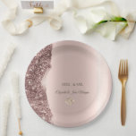 Elegant Rose Gold Glitter Gold Rings Pappteller<br><div class="desc">Elegant chic glitter border and gold heart rings on a rose gold background.</div>