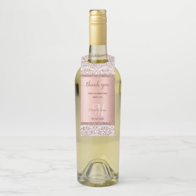 Elegant Rose Gold Glitter Monogram Wedding Flaschenanhänger (Auf Flasche)