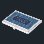 Elegant Royal Blue Gold Abstrakt Geometric Visitenkarten Dose<br><div class="desc">Eleganter und beruflicher Visitenkartenkoffer in Blau und Gold.</div>