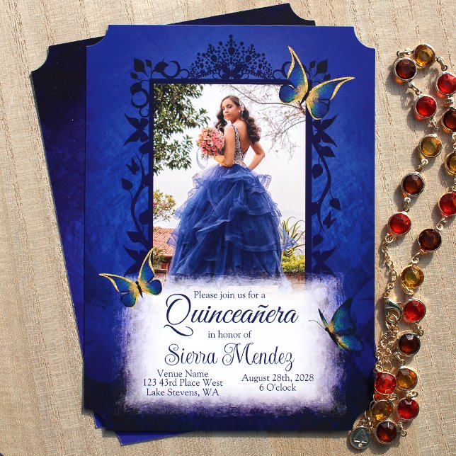 Elegant Royal Blue & Gold Butterflies Quinceanera Einladung (Unique blue and gold quinceanera invitations, script writing, english wording, fancy gold butterlies)