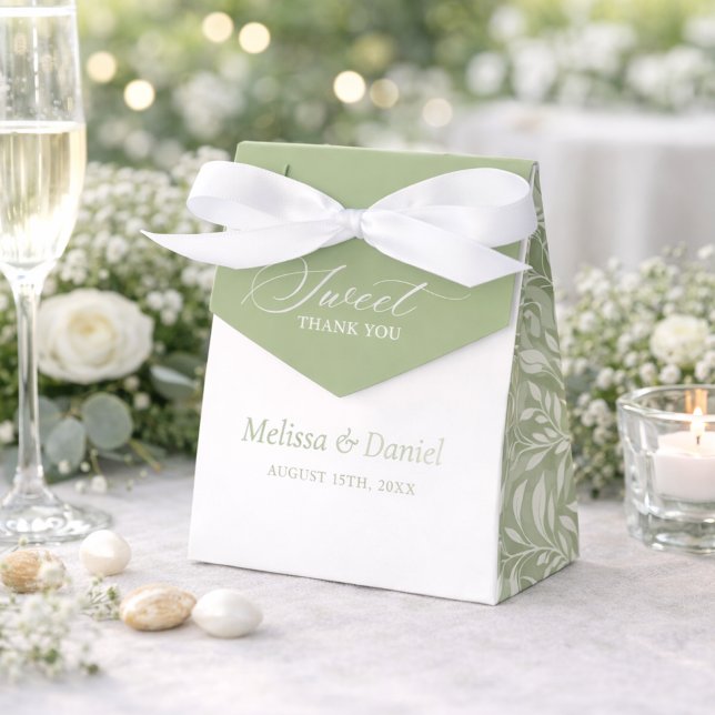 Elegant Sage Green Botanical Wedding  Favor Boxes Geschenkschachtel (Von Creator hochgeladen)