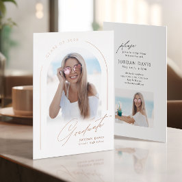 Elegant Script Arch Photo Graduation Announcement Folieneinladung