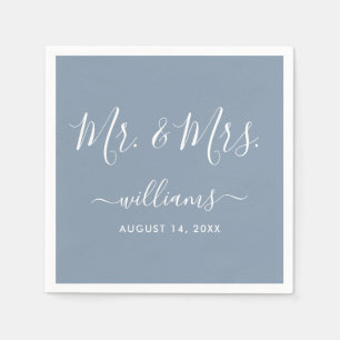 Elegant Script Dusty Blue Mr. und Mrs. Serviette