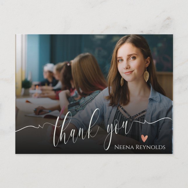 Elegant Script Foto Thank You Graduation Postkarte (Vorderseite)
