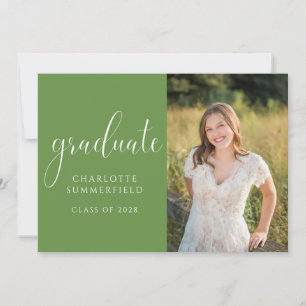 Élégant Script Green Graduation Photo Invitation